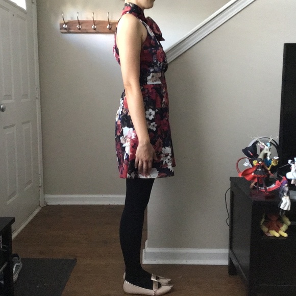 Modcloth Small Navy and Red Floral Halter Tie-Neck Dress NWOT - Picture 13 of 15